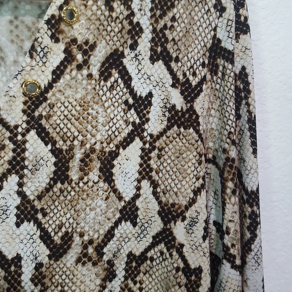 Michael by Michael Kors V Neck Snake Skin Print - Picture 3 of 7